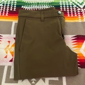 Lululemon commission pants